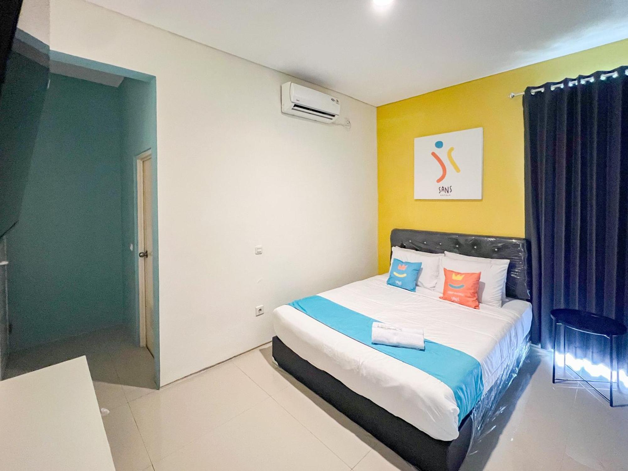 Sans Stay Bukit Palma Citraland Surabaya Exterior photo