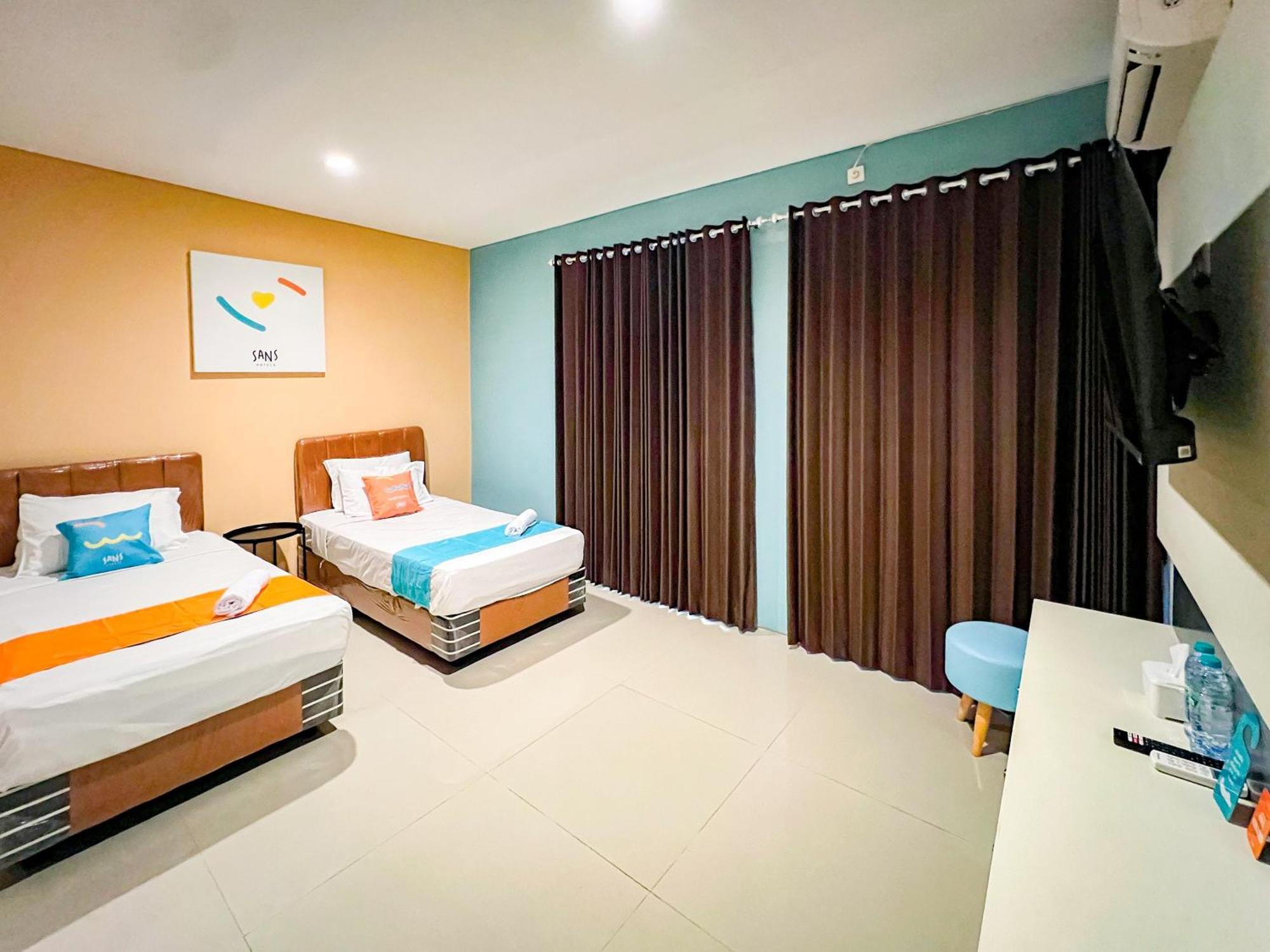 Sans Stay Bukit Palma Citraland Surabaya Exterior photo